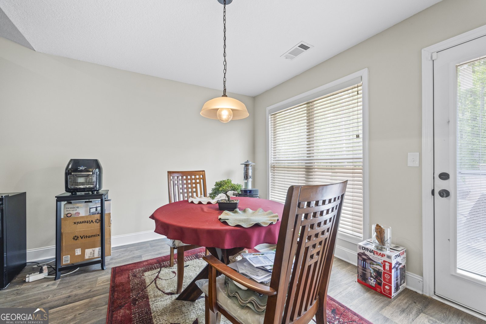 660 McCannon Morris Road Hull - 16