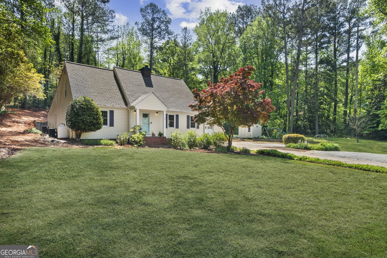 21 Hawthorne Drive Newnan - 1