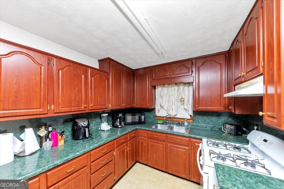 9186 Puckett Street Covington - 9