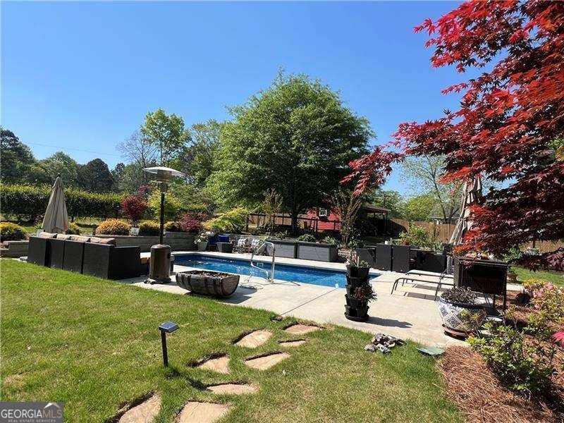 1076 Pinyan Lane Canton - 11