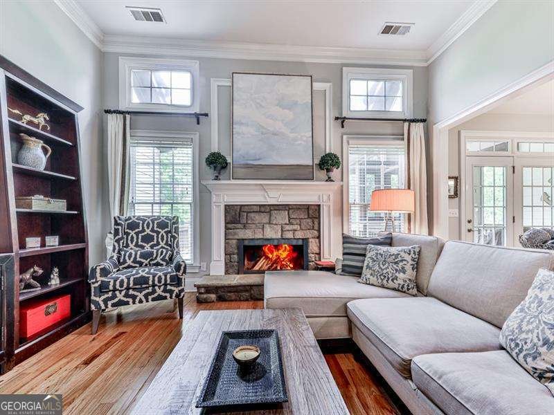 1076 Pinyan Lane Canton - 16