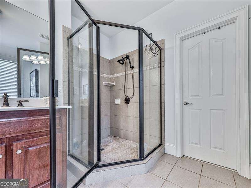 1076 Pinyan Lane Canton - 32