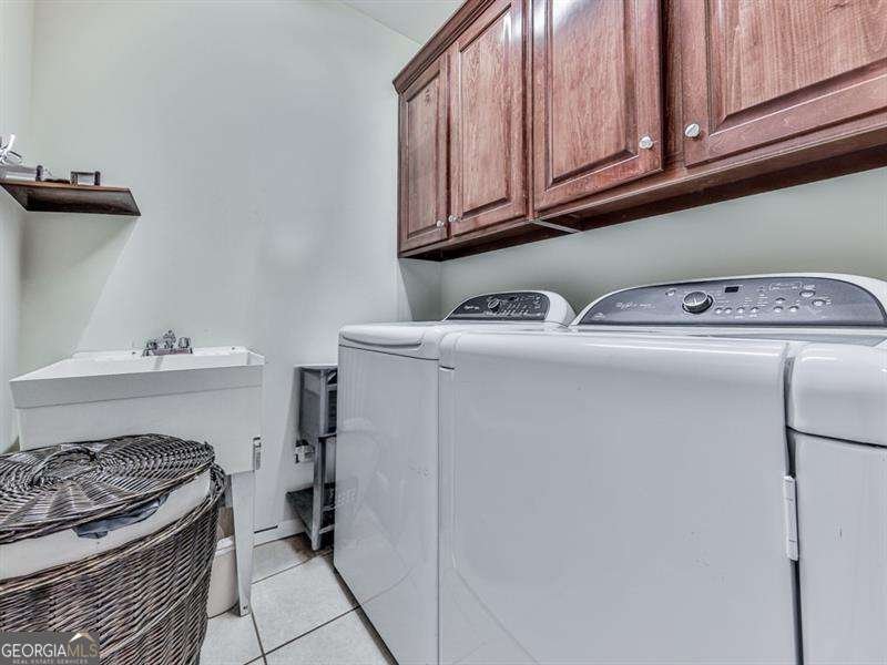 1076 Pinyan Lane Canton - 41