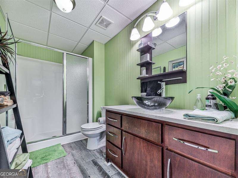 1076 Pinyan Lane Canton - 47