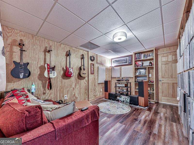 1076 Pinyan Lane Canton - 48