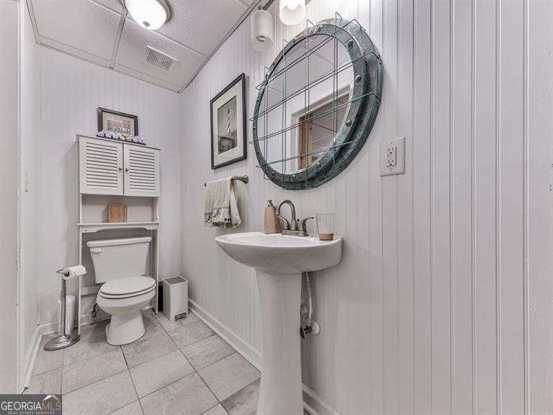 1076 Pinyan Lane Canton - 52