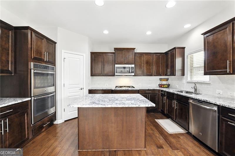 345 Varenna Lane Sugar Hill - 16