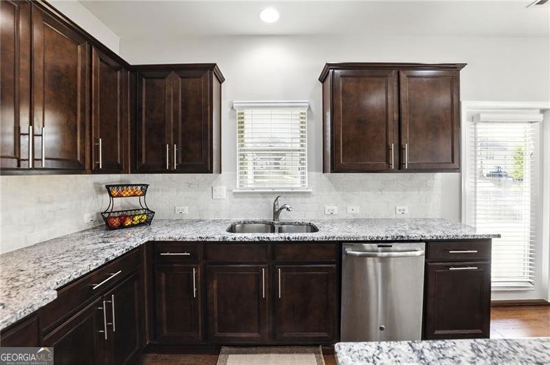 345 Varenna Lane Sugar Hill - 18