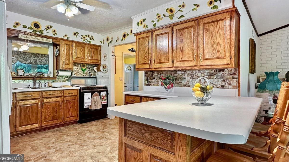 332 Lake Drive Calhoun - 24