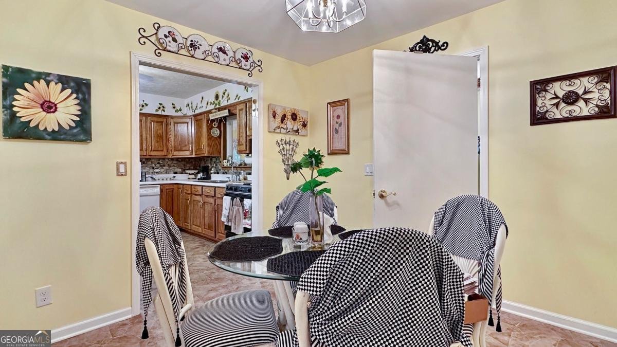 332 Lake Drive Calhoun - 29