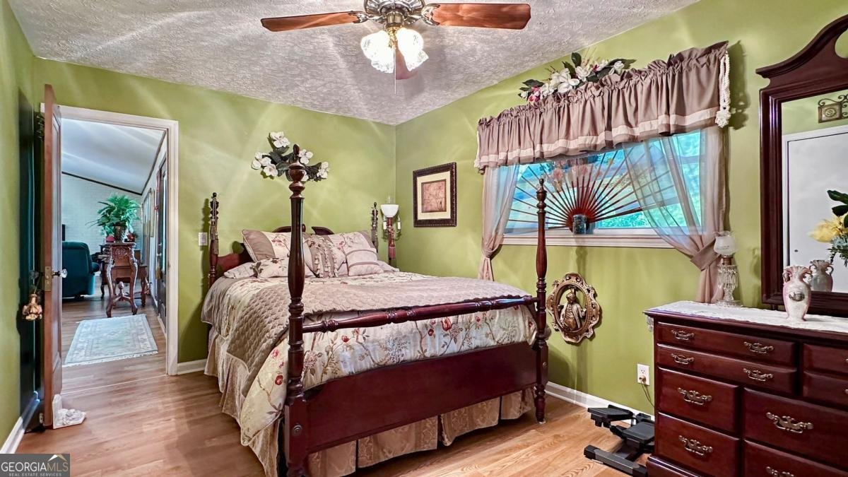 332 Lake Drive Calhoun - 44