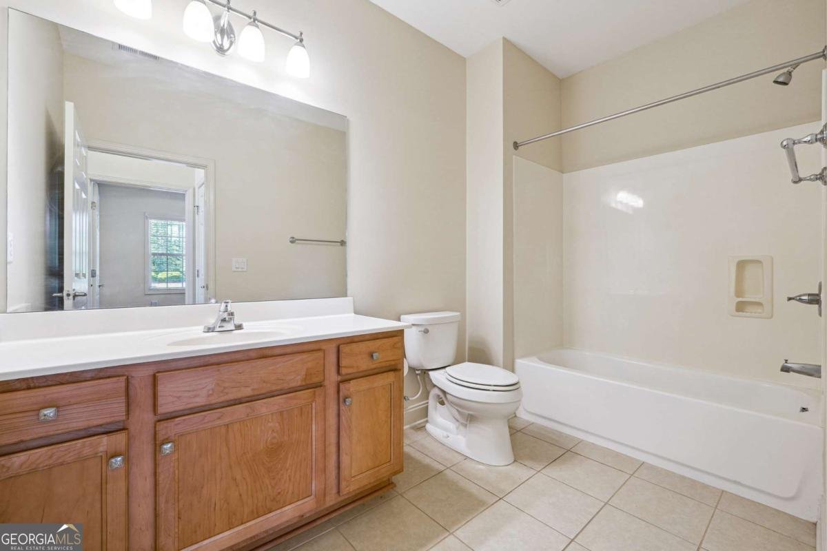 1410 Bluestone Drive Cumming - 11