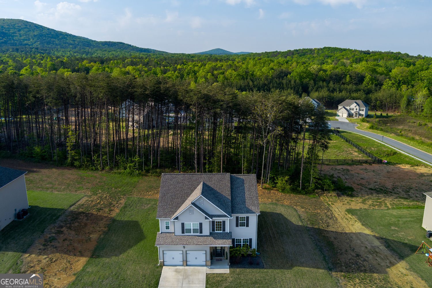 61 Village Circle Rydal - 34