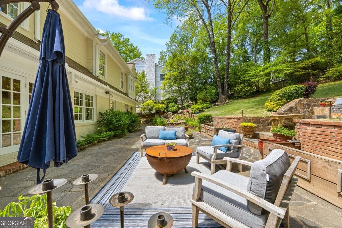 998 Ferncliff Road Atlanta - 84