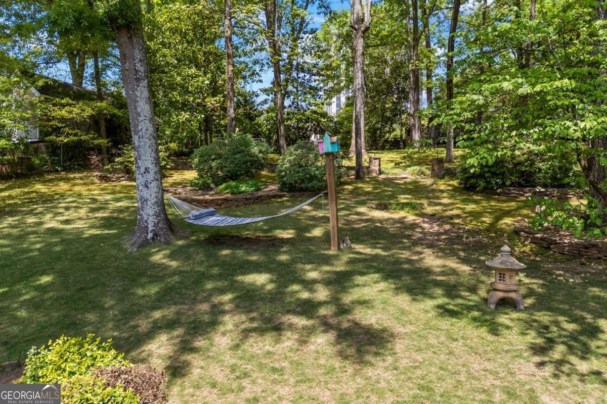 998 Ferncliff Road Atlanta - 89
