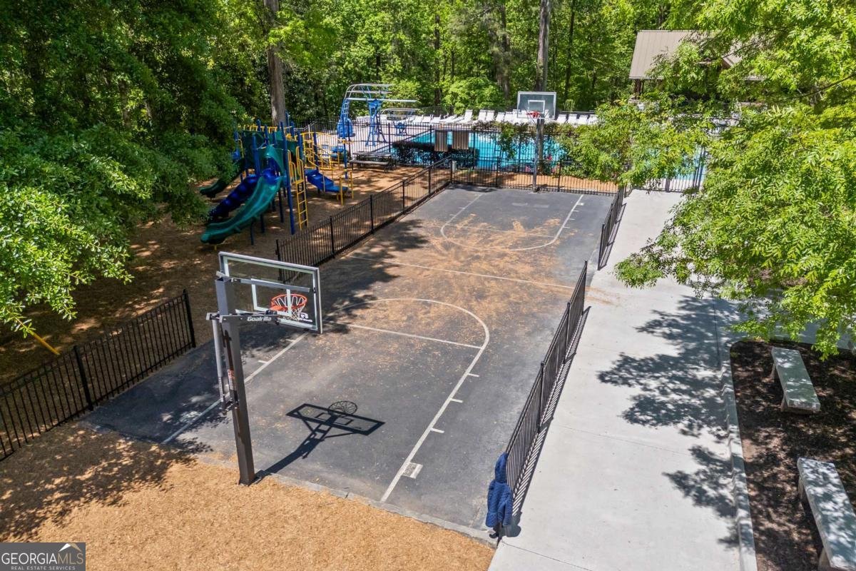 998 Ferncliff Road Atlanta - 98