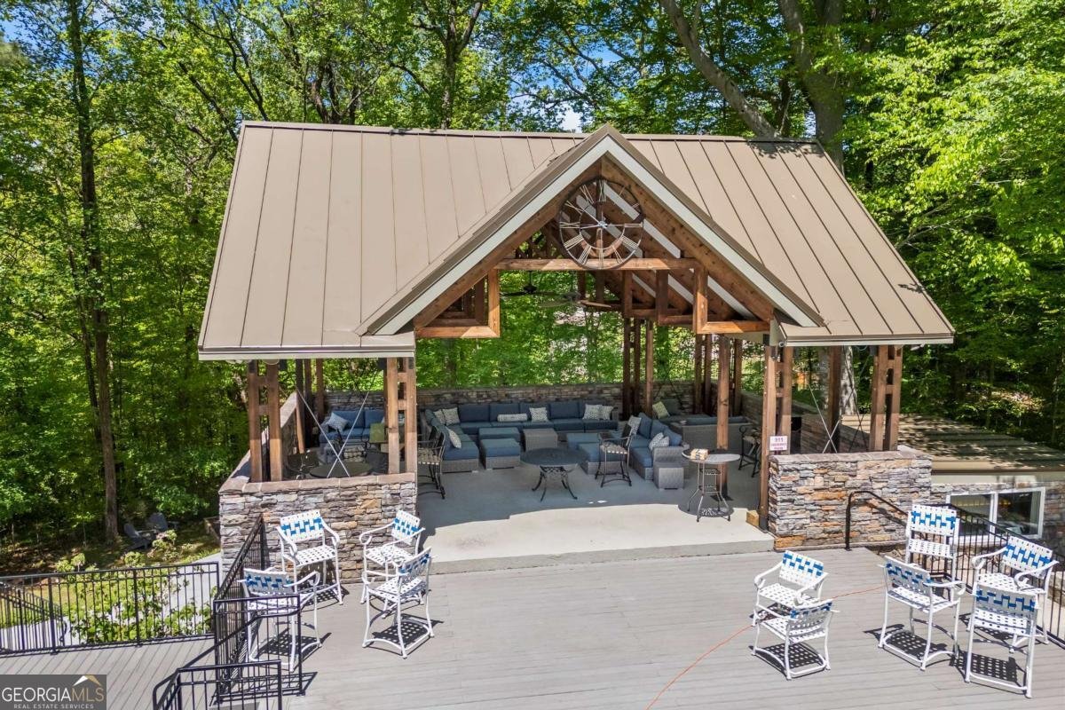998 Ferncliff Road Atlanta - 99
