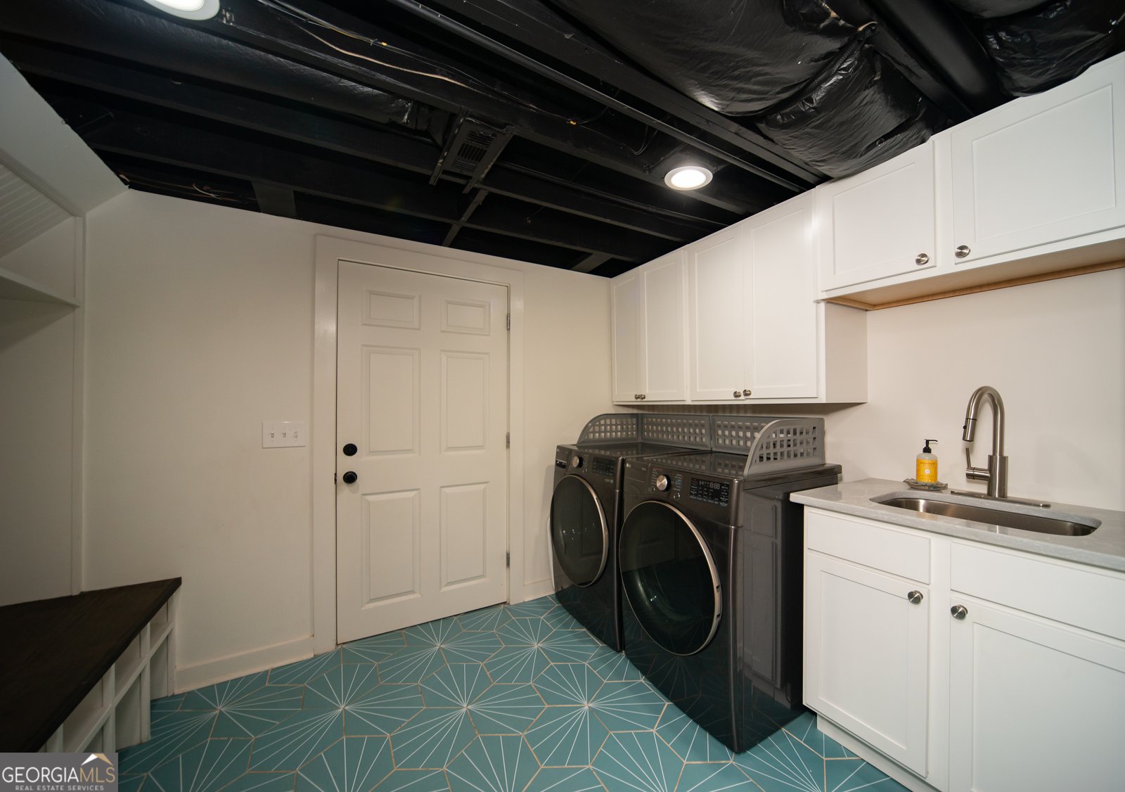 1907 Shalimar Drive Atlanta - 28