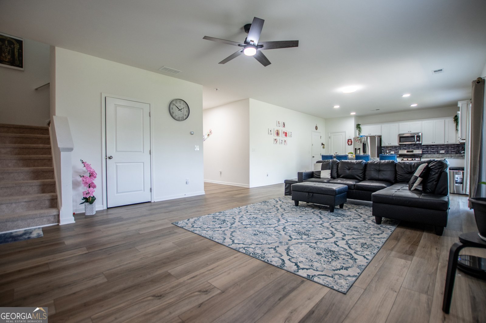 194 Rivulet Drive Dallas - 14