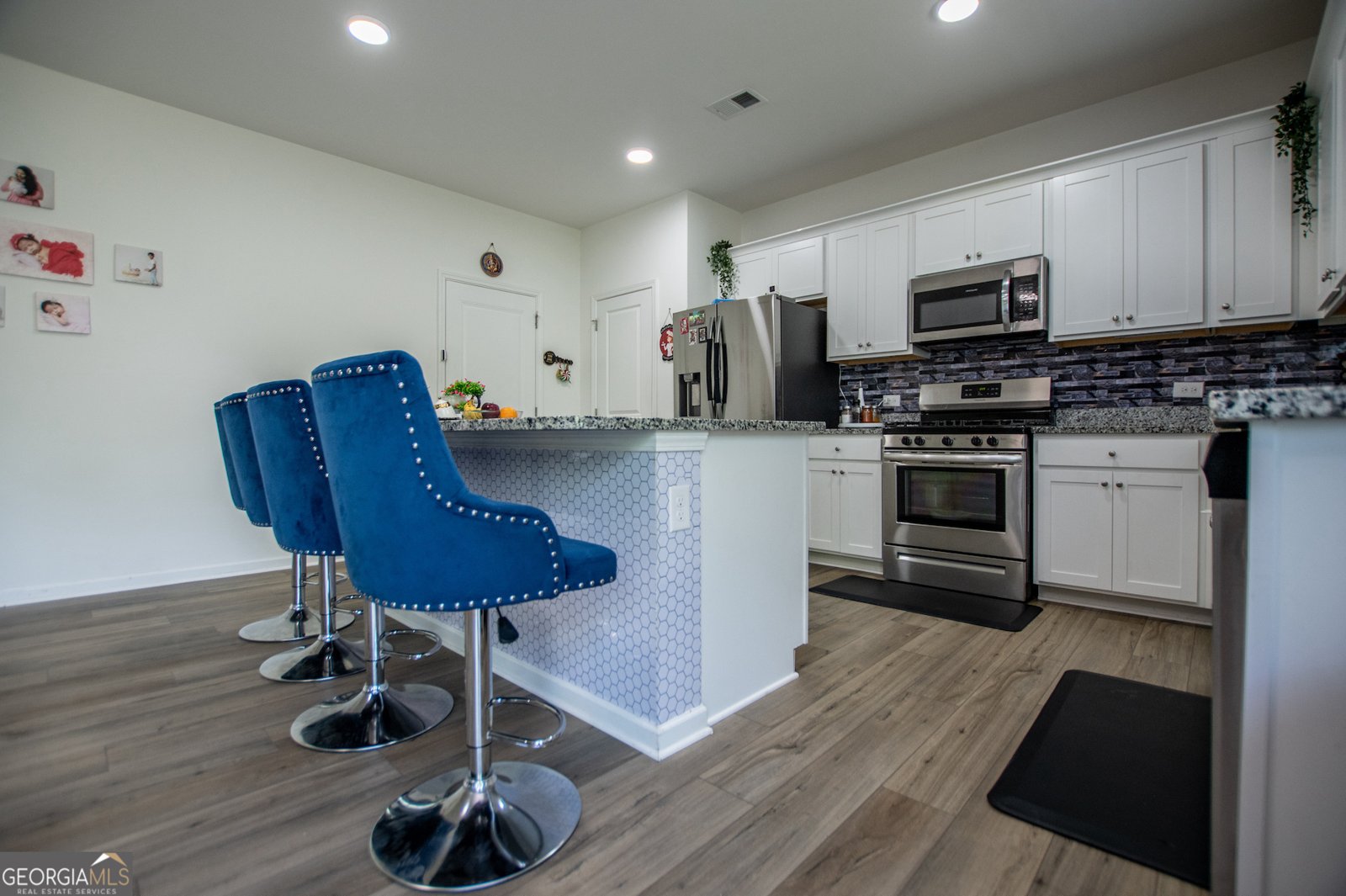 194 Rivulet Drive Dallas - 21