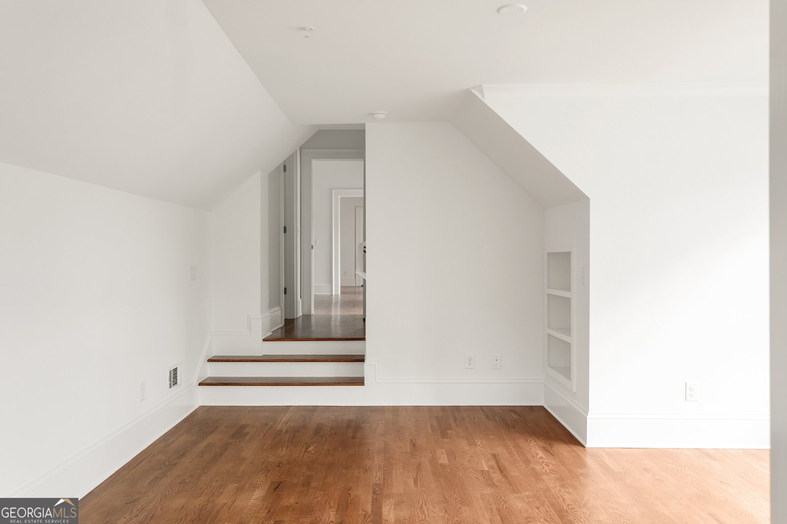 1585 PONCE DE LEON Avenue Atlanta - 19