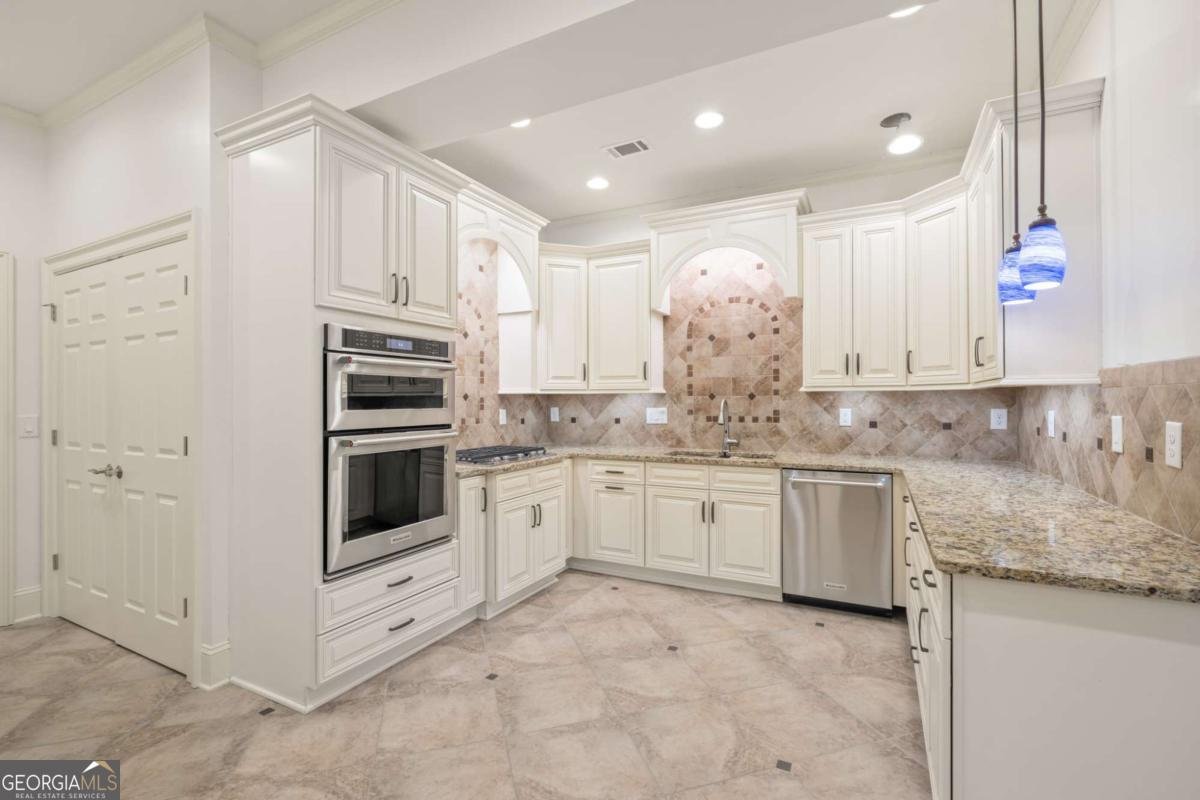 2480 Flint Creek Drive Cumming - 45