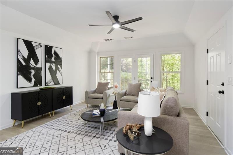 3044 Clear Cove Way Gainesville - 33