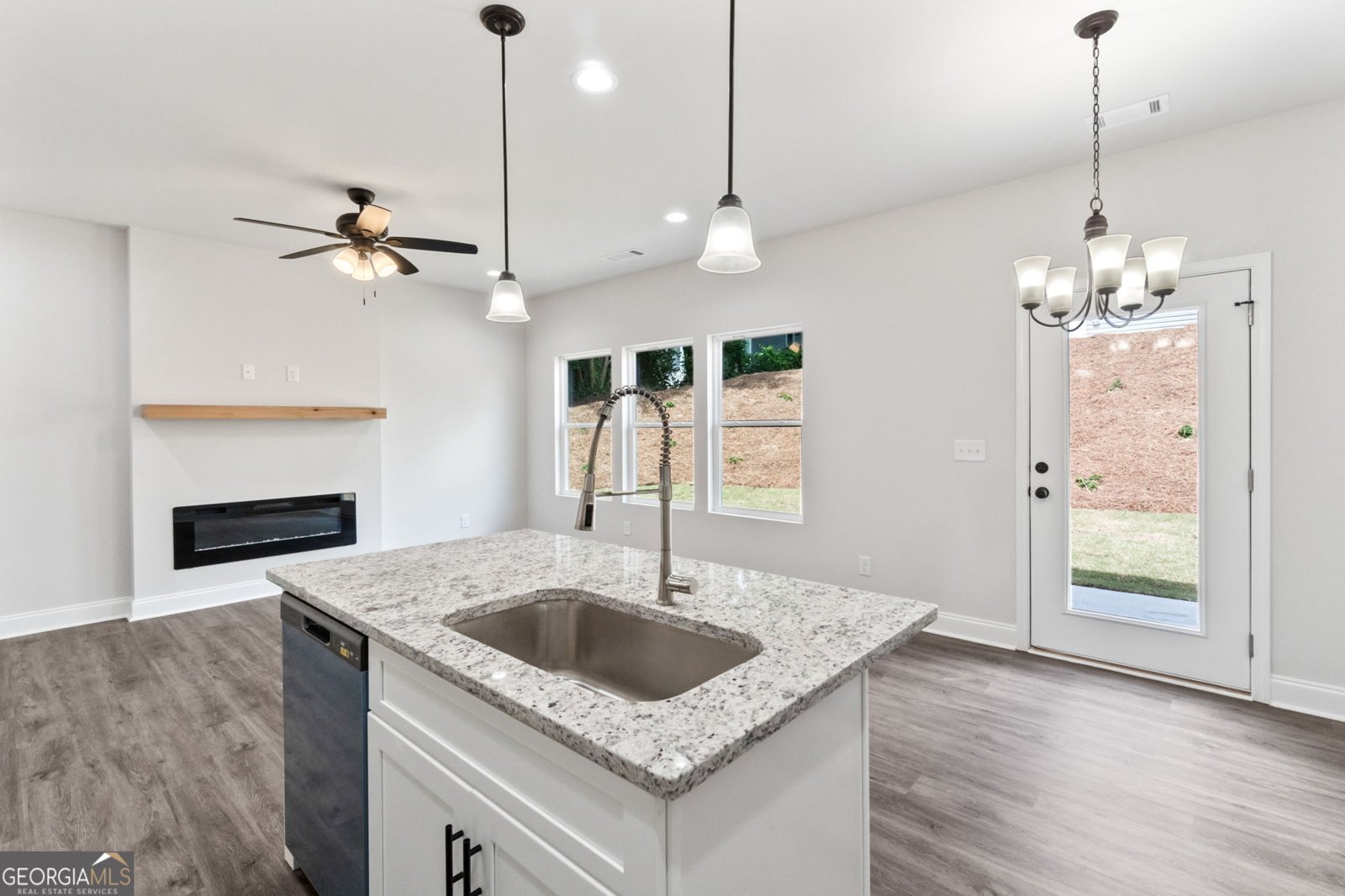 74 74 Hill Street Toccoa - 15