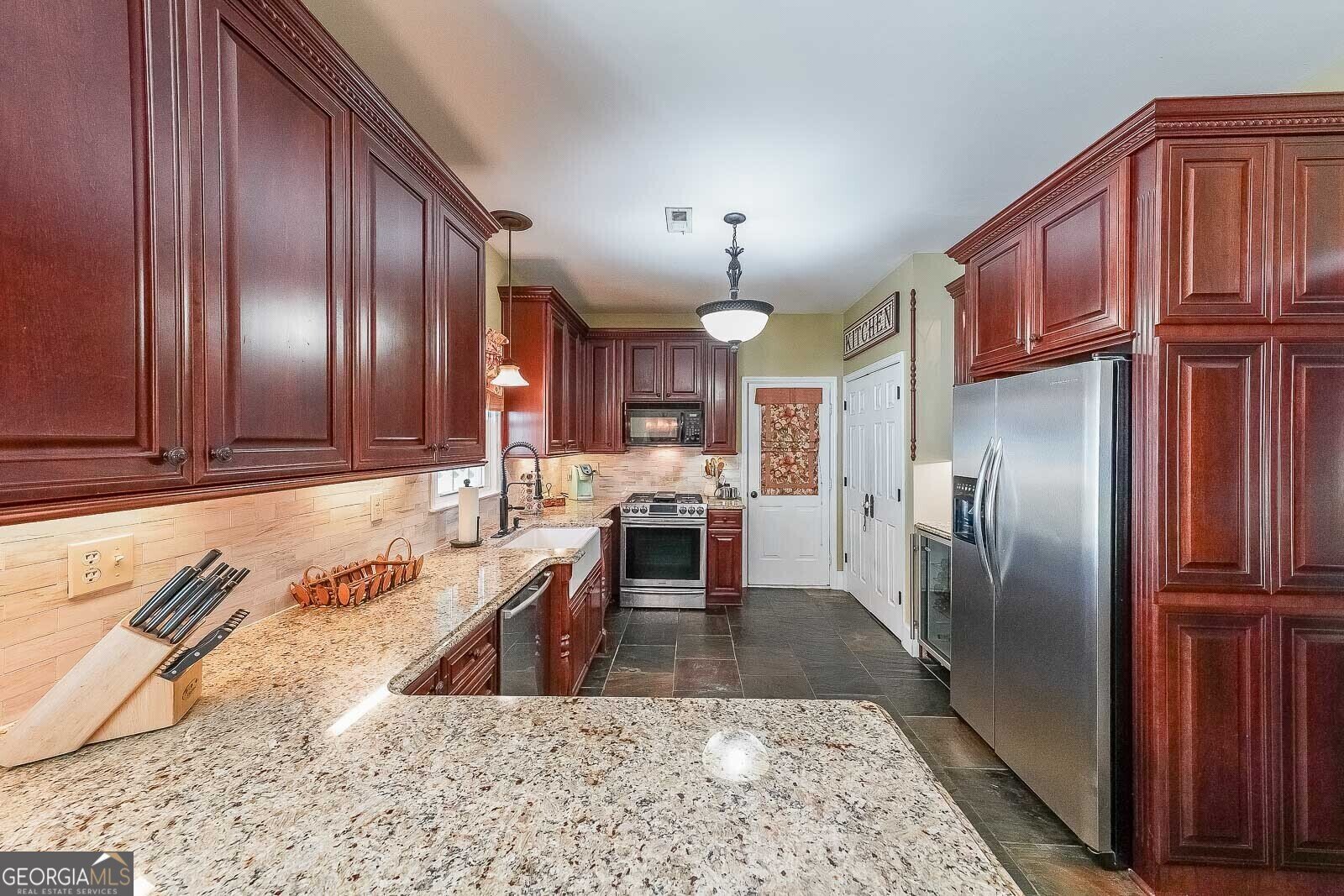 12 Blackfoot Trail Sharpsburg - 11