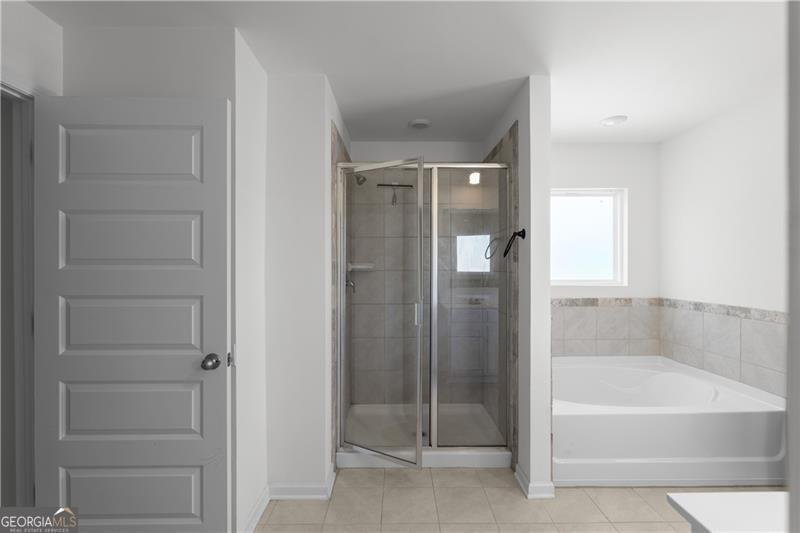 435 Noblewood Drive McDonough - 28