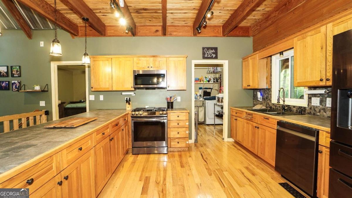 169 Williams Road Taylorsville - 9