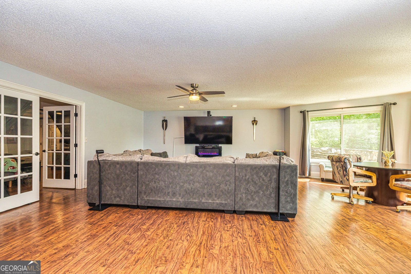 26 Cannongate Road Sharpsburg - 10