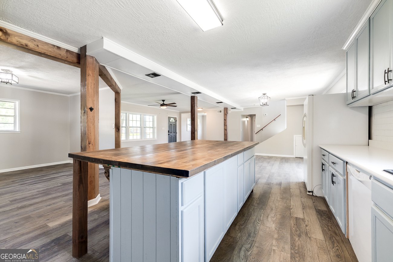 203 Lake Drive Brunswick - 12
