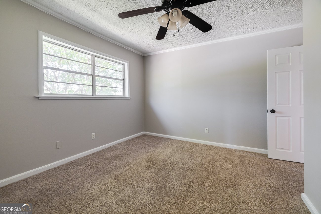 203 Lake Drive Brunswick - 23
