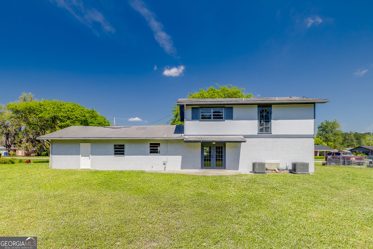 203 Lake Drive Brunswick - 26