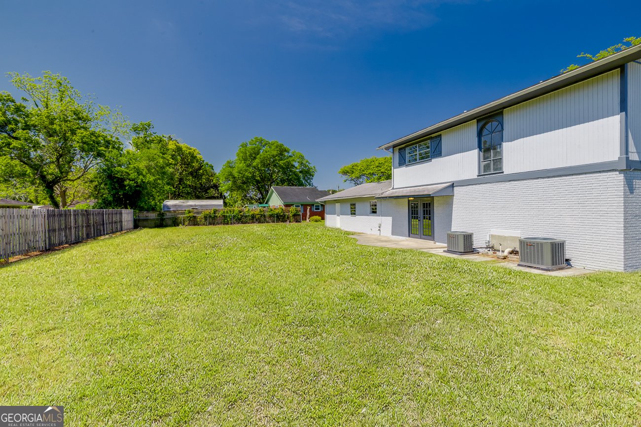 203 Lake Drive Brunswick - 27