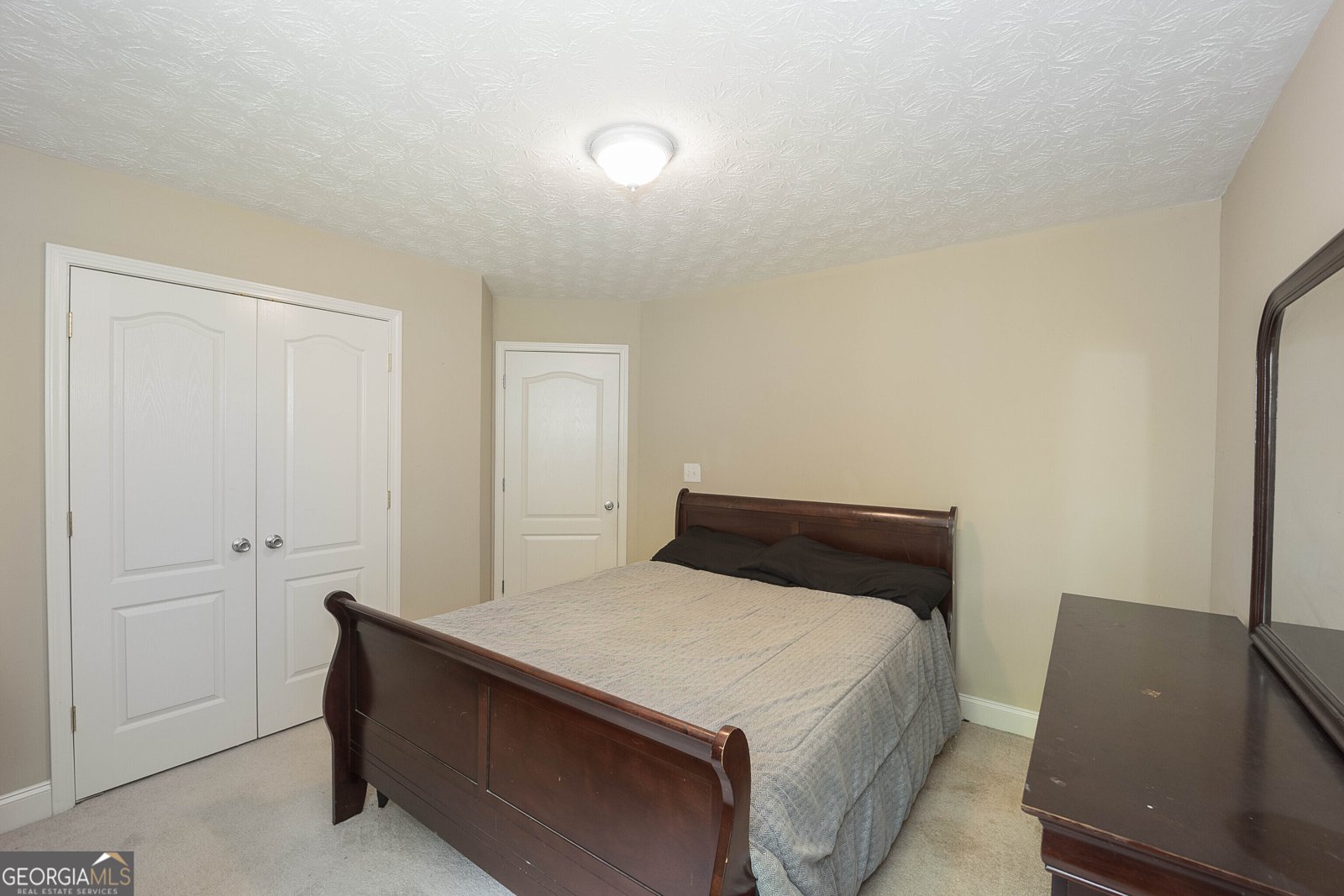1231 Hillview Road Hampton - 33