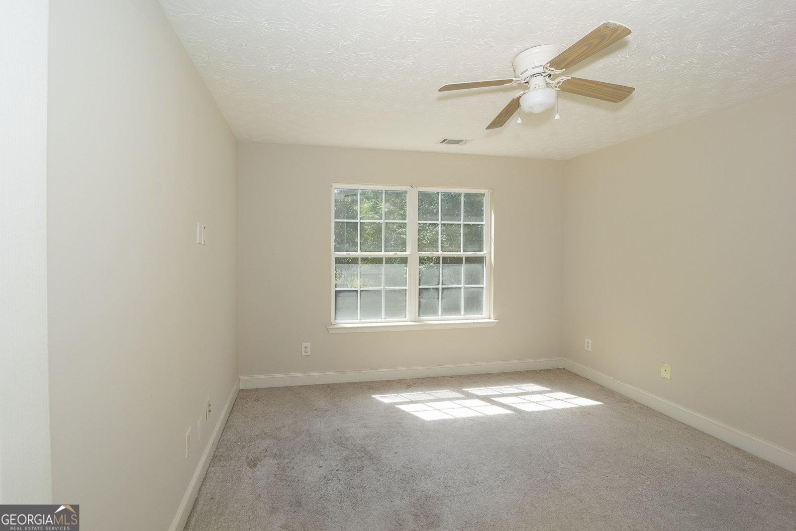 1231 Hillview Road Hampton - 37