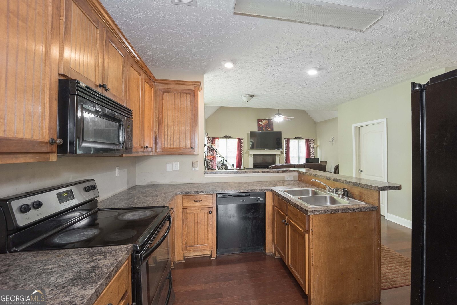 1231 Hillview Road Hampton - 9