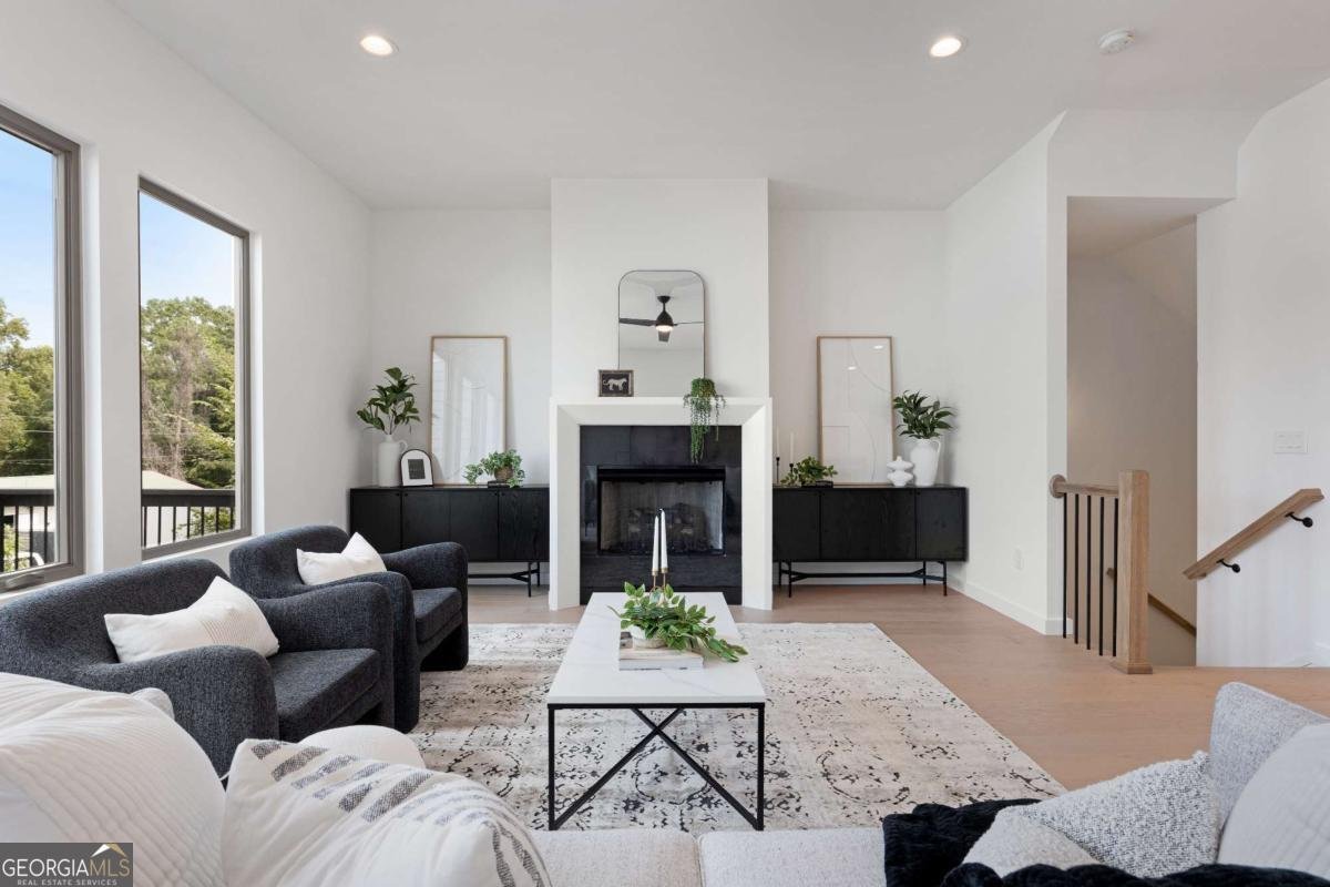 3076 Kelly Street Scottdale - 8