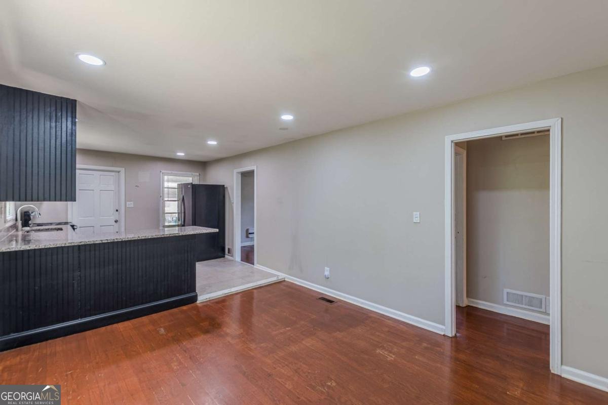 1157 Helen Street Morrow - 17