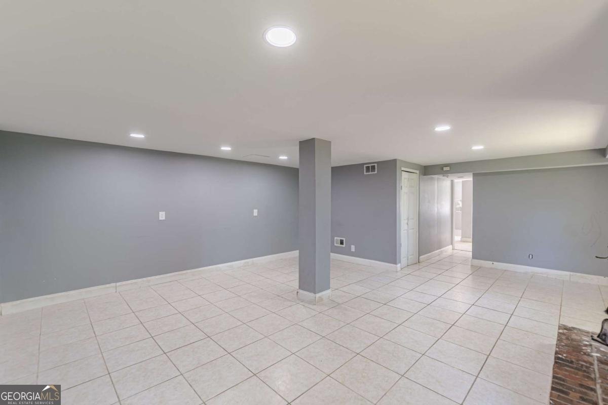 1157 Helen Street Morrow - 36
