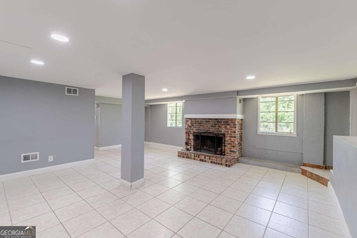 1157 Helen Street Morrow - 37