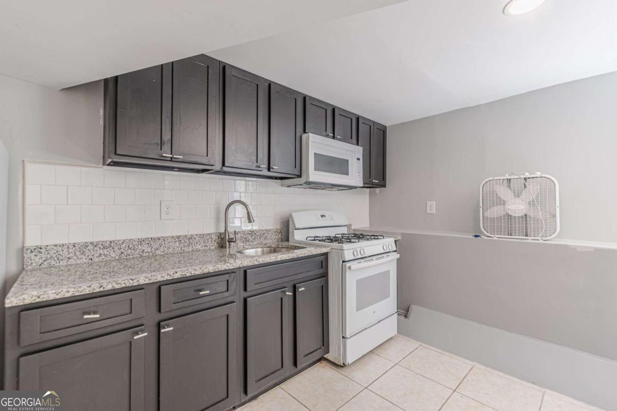 1157 Helen Street Morrow - 44