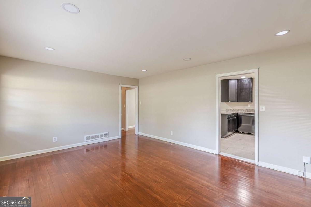 1157 Helen Street Morrow - 5