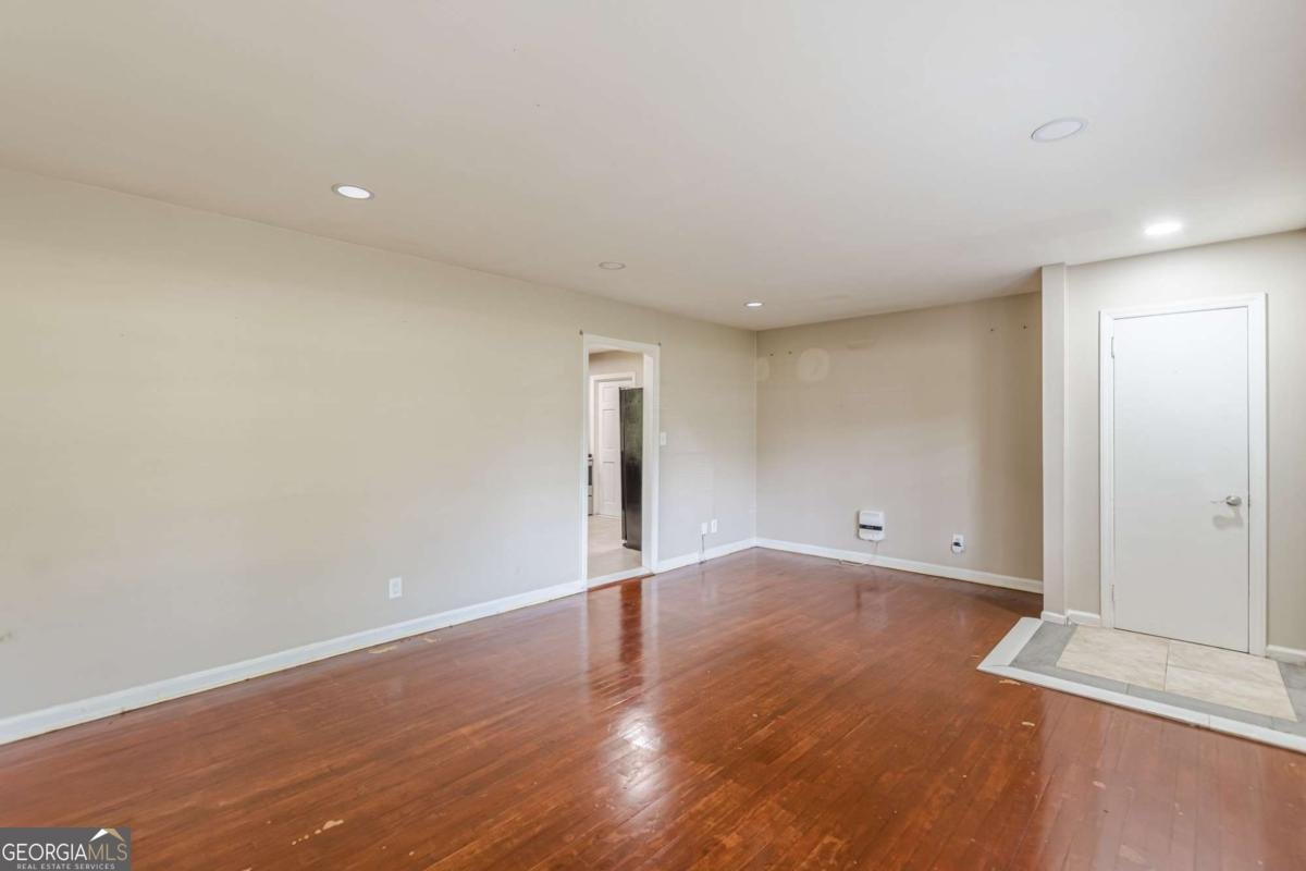 1157 Helen Street Morrow - 8