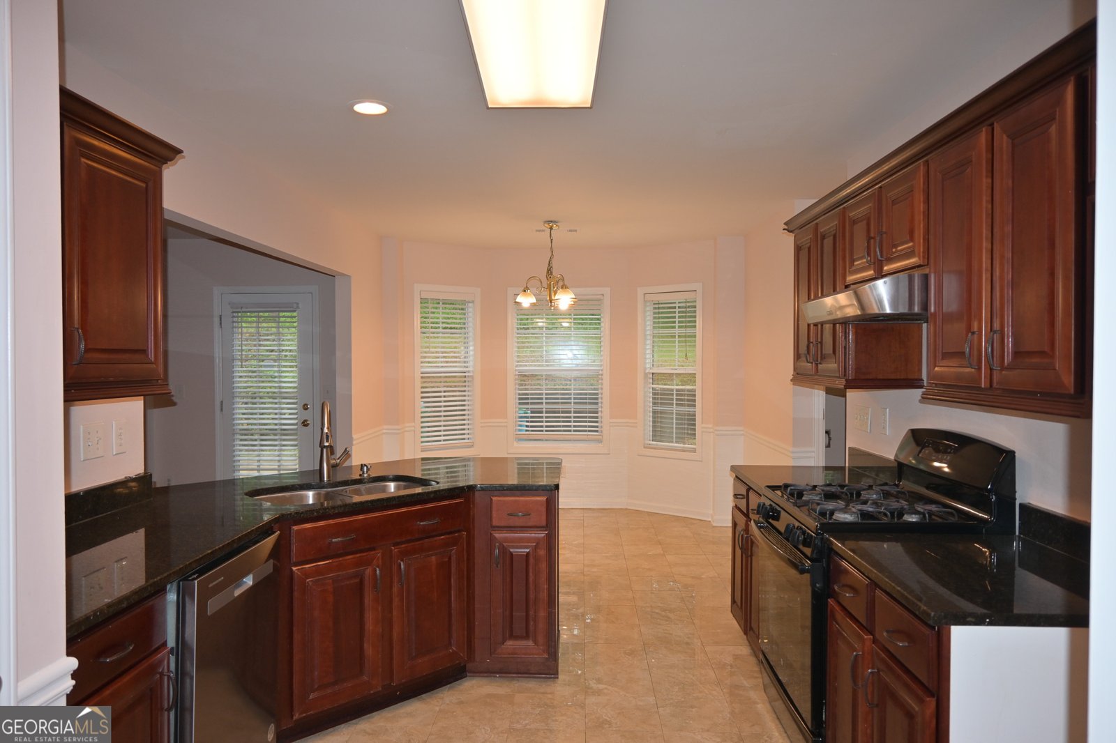 1120 Lake Lucerne Road Lilburn - 16