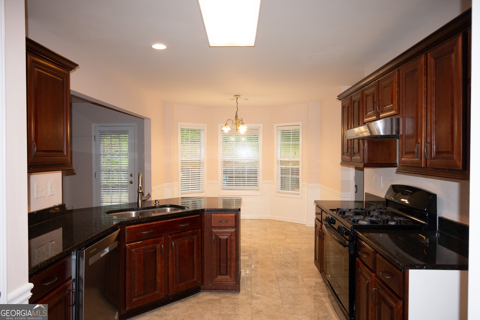 1120 Lake Lucerne Road Lilburn - 17