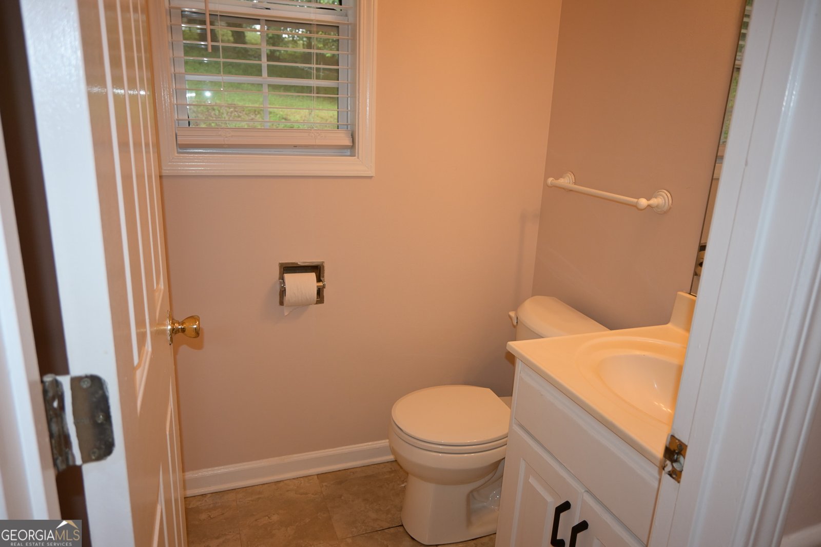 1120 Lake Lucerne Road Lilburn - 18