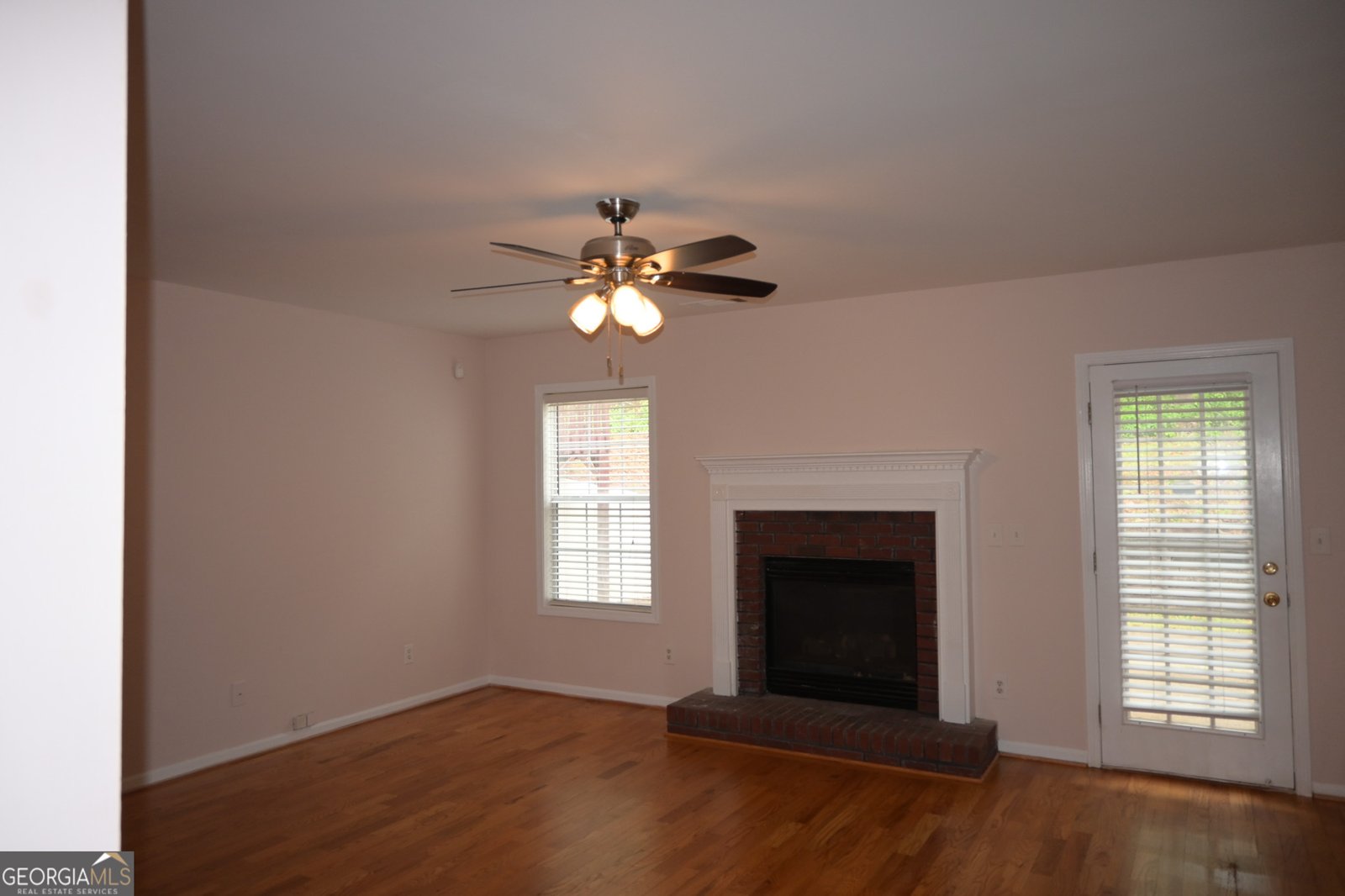 1120 Lake Lucerne Road Lilburn - 27